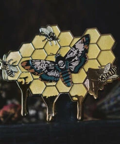 Wholesale π LIVELY GHOSTS Insects Of Horror | PIN π