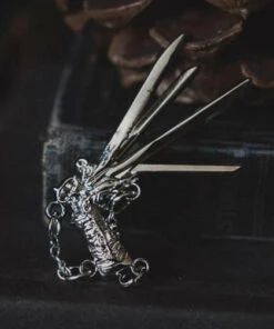 Coupon 🌟 LIVELY GHOSTS Edward Scissorhands Scissorhands | ENAMEL PIN 😉