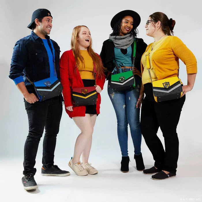 Best Pirce β¨ LOUNGEFLY Harry Potter: Hufflepuff Chain Strap | CROSSBODY BAG π 6 Best Pirce β¨ LOUNGEFLY Harry Potter: Hufflepuff Chain Strap | CROSSBODY BAG π - Image 4