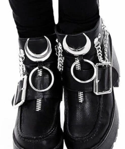 Outlet ✨ RESTYLE The Moon Iron Moon | 👟 SHOE CUFFS 😉 -Alternative Accessories Elegant Store restyle iron moon shoe cuffs 2 ac86e8b9 ada5 4c69 81f0 272ed26f49e6 700x700