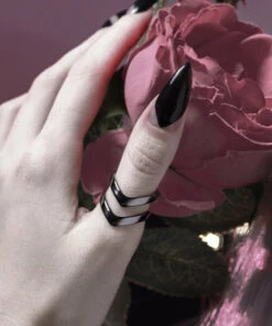 Top 10 🤩 ROGUE AND WOLF Mens Accessories Hunt [Black Sterling Silver] | RING ⌛ -Alternative Accessories Elegant Store rogue and wolf hunt black sterling silver ring 8 700x700