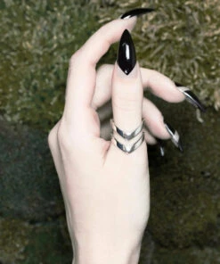 Top 10 🌟 ROGUE AND WOLF Valentines Hunt [Sterling Silver] | RING 😀 -Alternative Accessories Elegant Store rogue and wolf hunt sterling silver ring 4 700x700