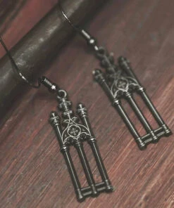 New 👍 THE PRETTY CULT All Cemetery Walks | EARRINGS 🛒